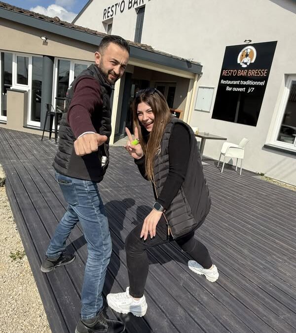 Delphine Papasodaro et Ahmet Turkmen annoncent leur départ du REST’O Bar Bresse, un “tournant” vers de nouveaux horizons