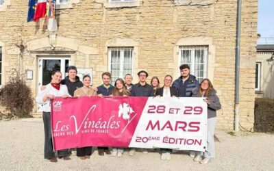 Sous les Halles de Beaune, des étudiants montent leur salon des vins