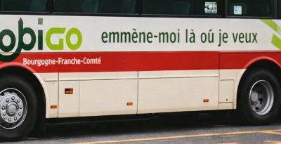 Bus scolaires : 600 000 euros par an, des sièges vides, et un choix impossible pour les élus